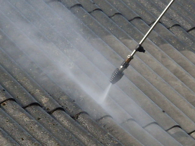 High-Pressure Cleaning for your Roof Cleaning 